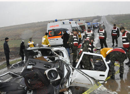 five-killed-in-traffic-accident-in-the-southeast-2011-01-27_l