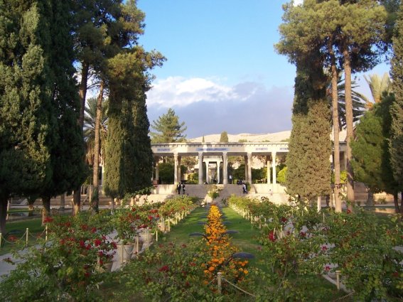 hafez-tomb2